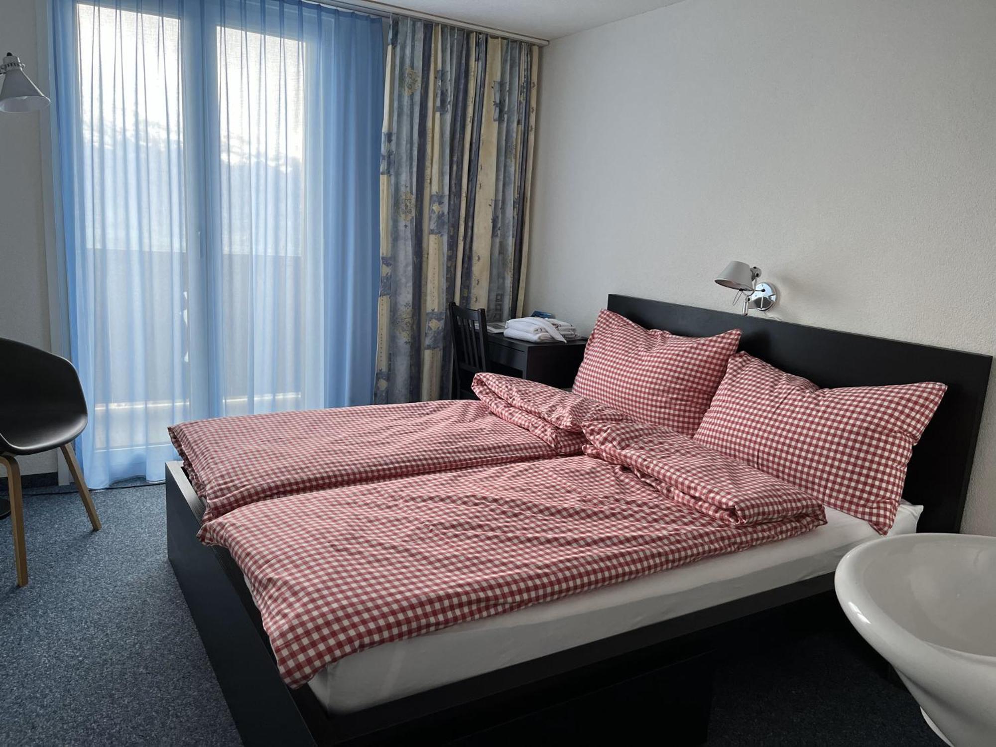 Guesthouse Sonnegg ハイリゲンシュヴェンディ エクステリア 写真